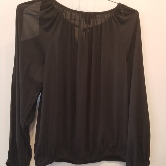 Karen Kane Black Peek a Boo Shoulder Top M - Picture 2 of 10
